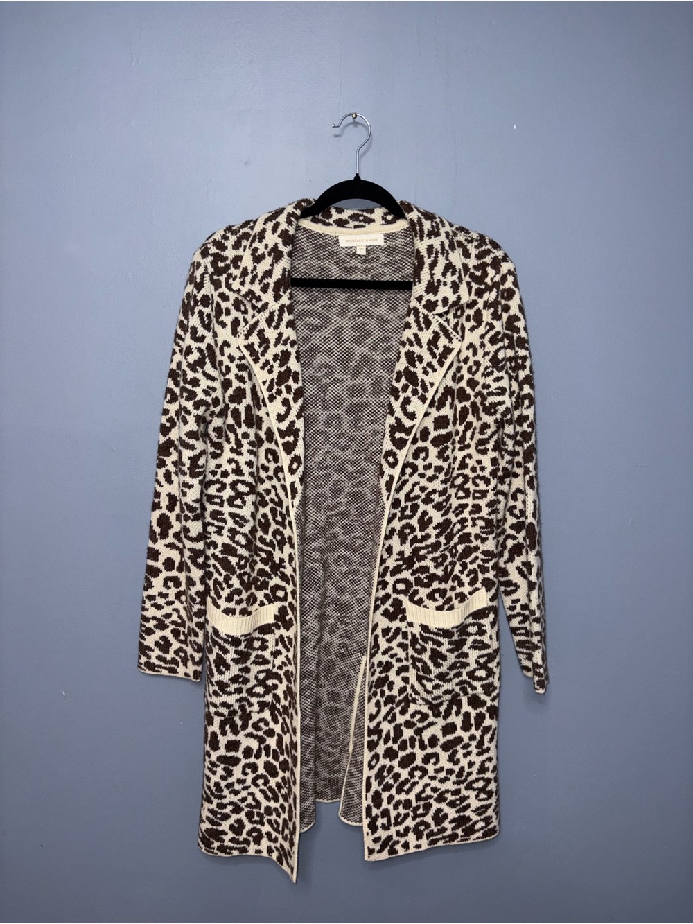 Monteau | Cream Animal Print Cardigan | Size Large